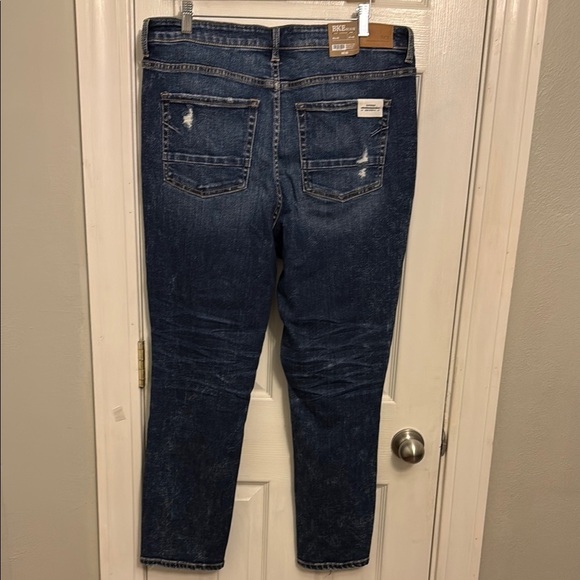 BKE Denim ELLIE High Rise Distressed Jeans - Picture 3 of 11
